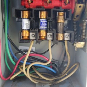 Before Picture of a fuse replacement in Fort Worth